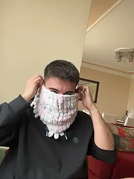 Snapshot of furkeyy chatting on March 31, 2026, 7:42 am furkeyy online show from March 31, 2026, 7:42 am