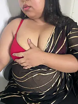 ms daizy online show from June 3, 2026, 12:52 pm