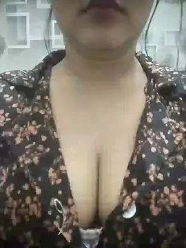 Chandrika Yadav online show from July 5, 2026, 4:36 pm