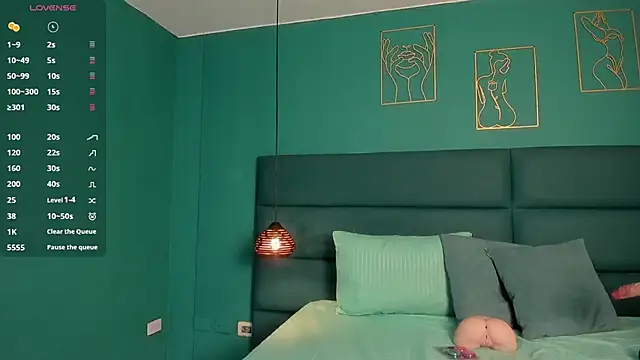 willturneer online show from April 18, 2026, 5:44 am