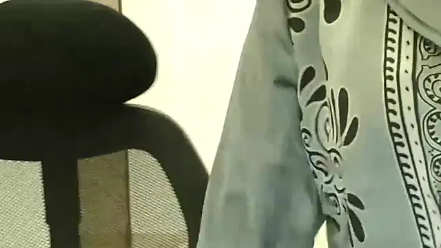 Amira sexy6 online show from March 9, 2026, 6:45 pm