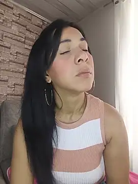 Snapshot of Camillemonroe_ chatting on July 7, 2026, 1:15 pm Camillemonroe online show from July 7, 2026, 1:15 pm
