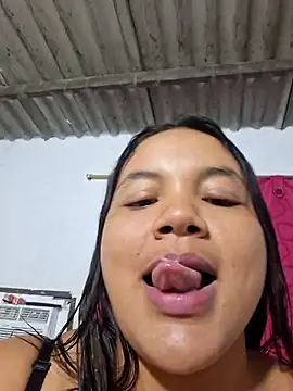 monicarokaforte online show from June 8, 2026, 4:13 am