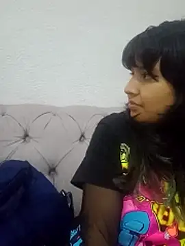 Snapshot of Liily_Foxxy chatting on June 13, 2026, 10:46 am Liily Foxxy online show from June 13, 2026, 10:46 am