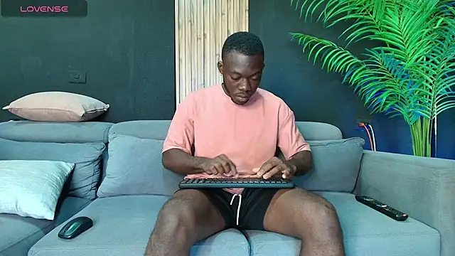 Snapshot of angelstream chatting on May 1, 2026, 12:54 pm angelstream online show from May 1, 2026, 12:54 pm