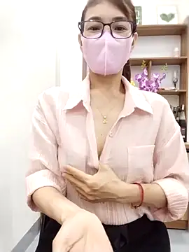 Mai phuong online show from April 21, 2026, 7:25 am