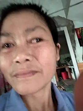 Amanda  ena- online show from April 2, 2026, 10:02 am