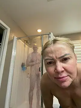 Naughty Ken Barbie-69 online show from March 26, 2026, 10:48 pm