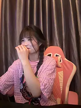 Cum-withyou online show from May 24, 2026, 6:51 am