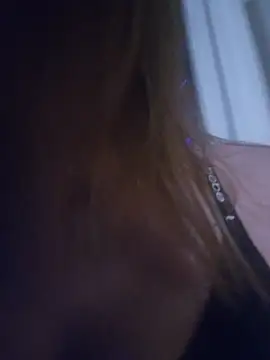 NicolePearl online show from April 8, 2026, 1:05 am