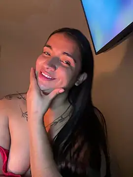 Anna Prada online show from March 13, 2026, 3:35 am