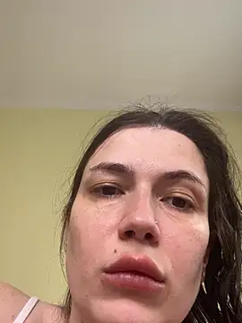 Cutee Erika online show from April 23, 2026, 11:09 am