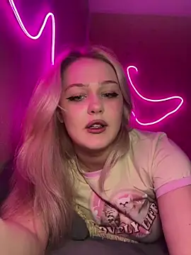 keeeessyyy online show from March 28, 2026, 10:20 pm