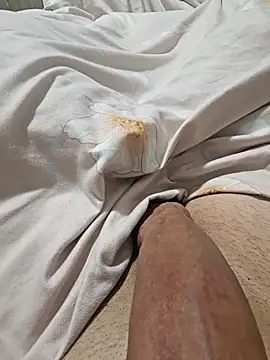 dexter7999 online show from April 20, 2026, 5:37 pm