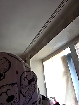 Snapshot of _LOLA-LOLA_ chatting on March 22, 2026, 8:18 am LOLA-LOLA online show from March 22, 2026, 8:18 am