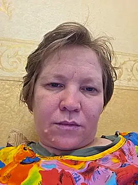 Snapshot of _LOLA-LOLA_ chatting on April 14, 2026, 2:01 pm LOLA-LOLA online show from April 14, 2026, 2:01 pm