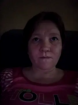 Snapshot of _LOLA-LOLA_ chatting on April 15, 2026, 1:40 pm LOLA-LOLA online show from April 15, 2026, 1:40 pm