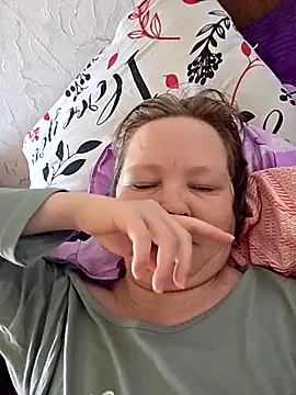 Snapshot of _LOLA-LOLA_ chatting on June 21, 2026, 11:35 am LOLA-LOLA online show from June 21, 2026, 11:35 am