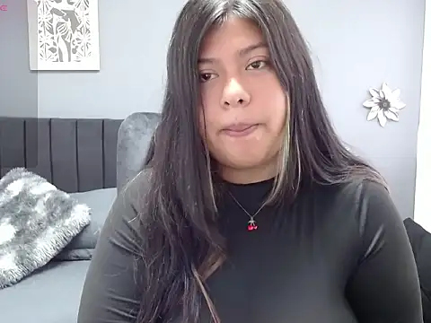 jazmin huntress online show from March 19, 2026, 1:59 pm