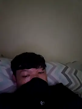 elvireli online show from March 12, 2026, 9:10 pm