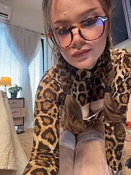 Tallulah Kinky online show from April 30, 2026, 6:36 pm