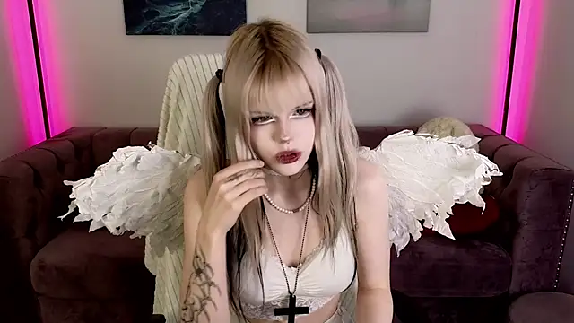 Snapshot of VitaMorphosis chatting on March 26, 2026, 10:37 pm VitaMorphosis online show from March 26, 2026, 10:37 pm