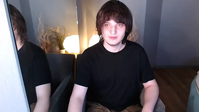 delalex online show from May 13, 2026, 10:27 pm