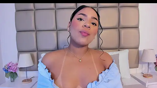 lilly williamss online show from April 27, 2026, 3:26 am