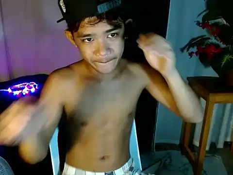 Snapshot of boynextdoorjosh chatting on June 19, 2026, 6:18 am boynextdoorjosh online show from June 19, 2026, 6:18 am