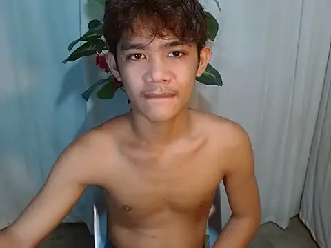 Snapshot of boynextdoorjosh chatting on July 13, 2026, 10:29 am boynextdoorjosh online show from July 13, 2026, 10:29 am