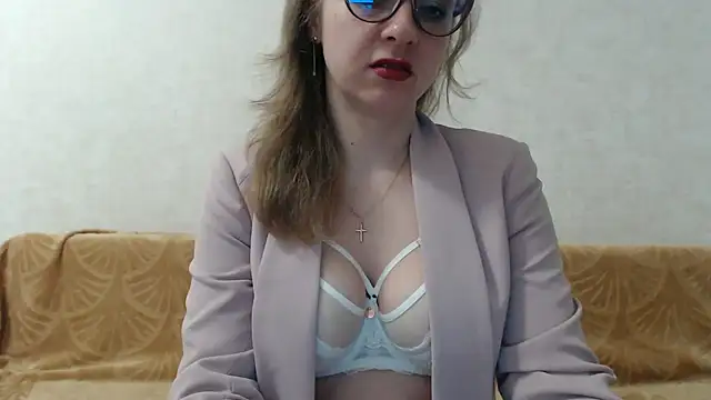 Sabrina7138 online show from March 12, 2026, 1:45 am