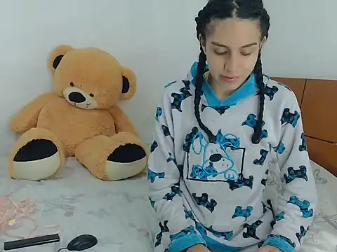 Dilecta hersy65 online show from April 1, 2026, 5:52 am