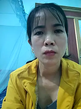 Snapshot of Geelio-playsx24 chatting on March 18, 2026, 2:53 pm Geelio-playsx24 online show from March 18, 2026, 2:53 pm