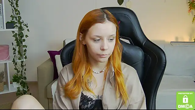 Rachel lips online show from June 20, 2026, 8:06 am