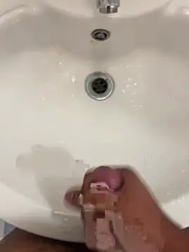 Snapshot of LocalToka chatting on March 25, 2026, 5:57 am LocalToka online show from March 25, 2026, 5:57 am