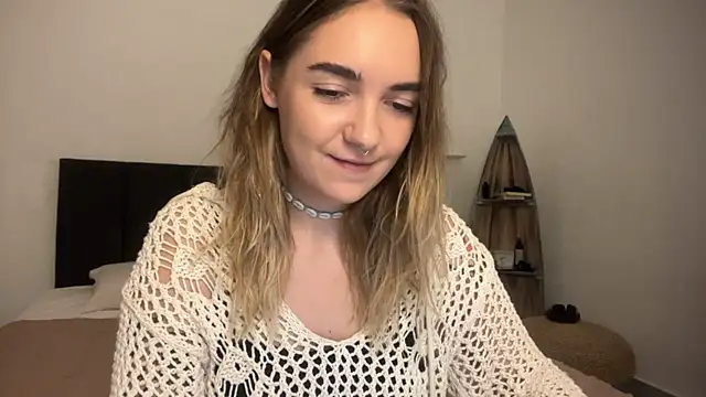 RoxyWet online show from April 12, 2026, 1:16 pm