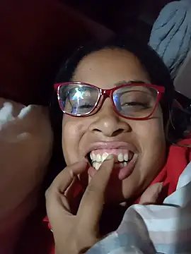 gatinha20257 online show from June 22, 2026, 2:02 am