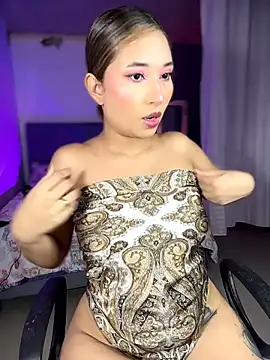 iamkyliewest online show from May 4, 2026, 5:58 am