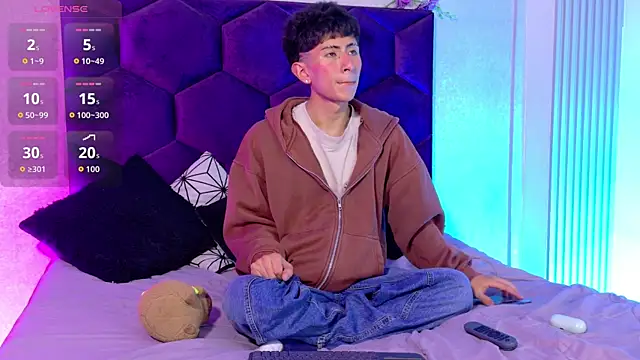Snapshot of AndyJustgame_ chatting on April 21, 2026, 4:41 am AndyJustgame online show from April 21, 2026, 4:41 am