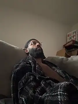 Snapshot of Papi_k2000 chatting on April 10, 2026, 9:30 pm Papi k2000 online show from April 10, 2026, 9:30 pm