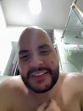 Axel Dominus online show from May 13, 2026, 2:09 am