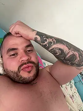 Snapshot of Axel_Dominus chatting on June 29, 2026, 1:33 pm Axel Dominus online show from June 29, 2026, 1:33 pm