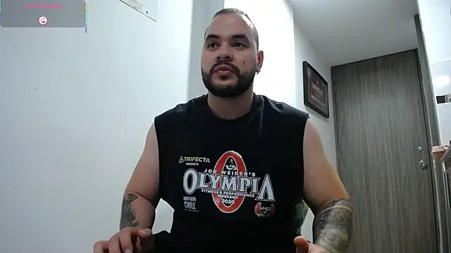 Snapshot of Axel_Dominus chatting on July 7, 2026, 8:40 am Axel Dominus online show from July 7, 2026, 8:40 am