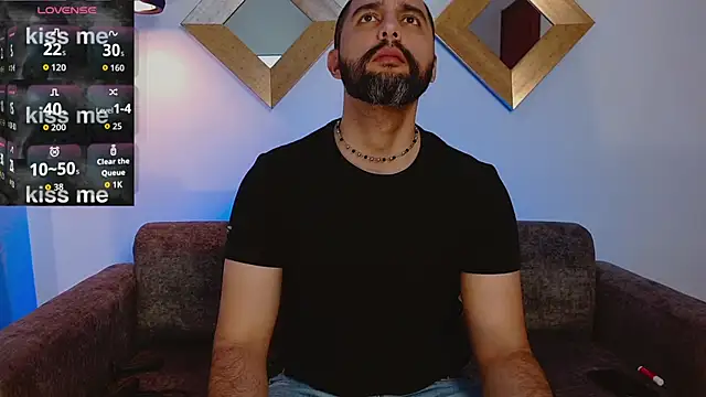 Snapshot of MarkusGil chatting on March 14, 2026, 7:52 pm MarkusGil online show from March 14, 2026, 7:52 pm