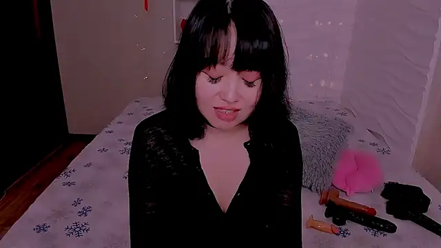 Snapshot of Akiko_Yun chatting on July 11, 2026, 12:46 am Akiko Yun online show from July 11, 2026, 12:46 am