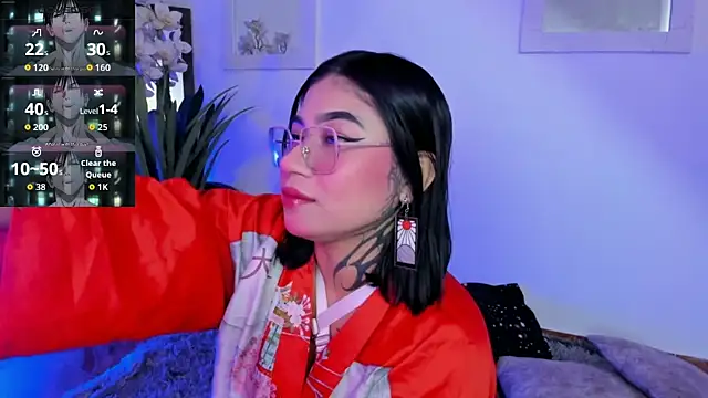 Dimitra hells online show from April 4, 2026, 9:01 pm