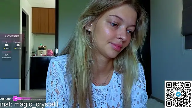 Snapshot of pink_floow chatting on March 14, 2026, 4:18 am pink floow online show from March 14, 2026, 4:18 am