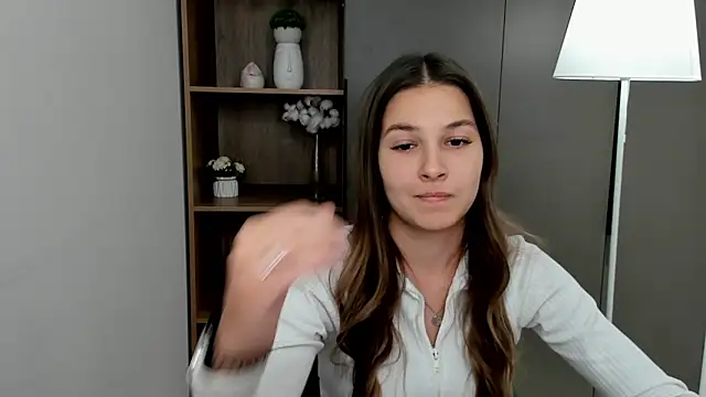 Snapshot of RobbieGarding chatting on March 16, 2026, 4:18 am RobbieGarding online show from March 16, 2026, 4:18 am