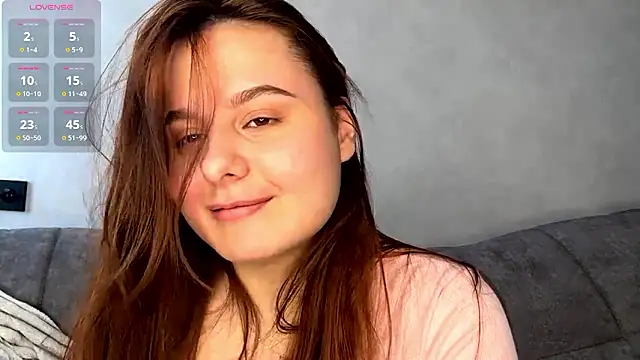 Ellaizatelly online show from March 21, 2026, 8:19 am