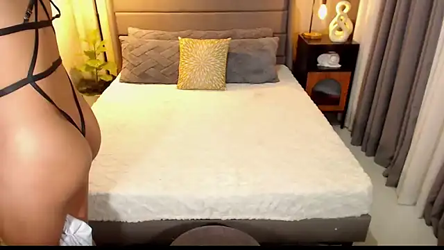 CumShotElara online show from March 22, 2026, 8:23 pm